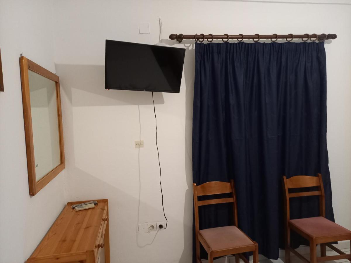 Dionisis Apartments Agia Efimia Buitenkant foto