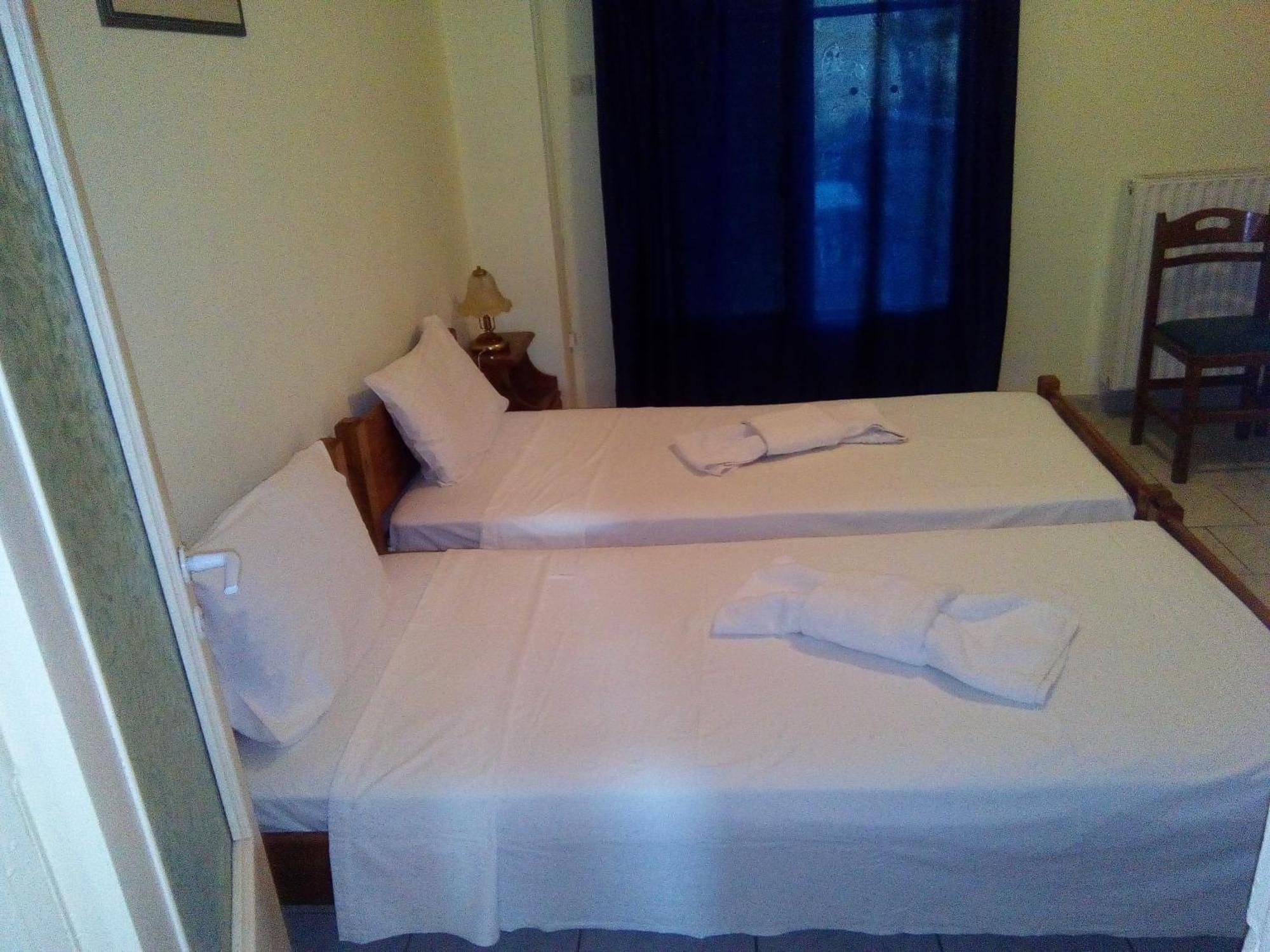 Dionisis Apartments Agia Efimia Buitenkant foto